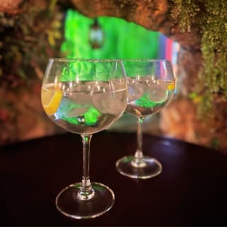 2x1 en Bulldog gin-tonic en Bosc de les Fades 2