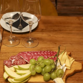Barcelona: Wine, Tapas & Theatre: A Playful Wine Tasting 4