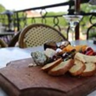 2 Hours Private Williamsburg’s Culinary Trail: A Feast of Flavors 5