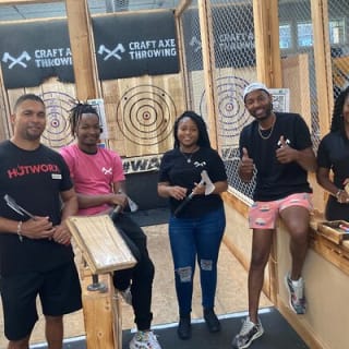 1 Hour Axe Throwing in Memphis 2