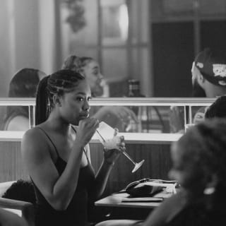 RNB Haus Drunch le dimanche avec DJ Sean – Late Dining & Bottomless Fun 5