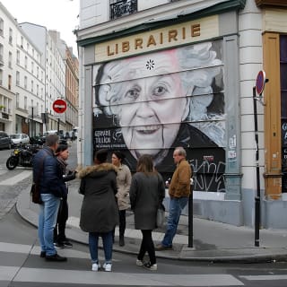 Paris Street Art Walking Tour 3