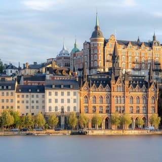 Golden hour photo walk in the heart of Stockholm 4