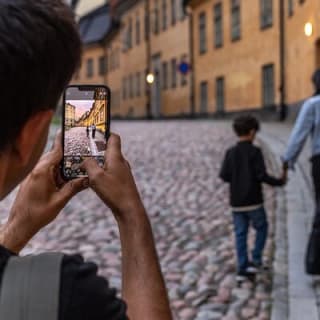 Golden hour photo walk in the heart of Stockholm 5