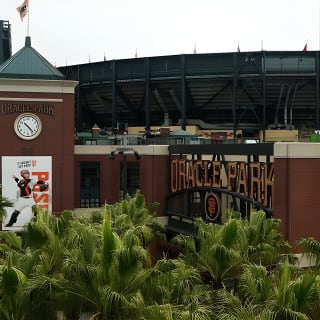 Behind-the-Scenes Ballpark Tour of Oracle Park 3