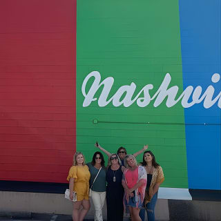 Murals & Mimosas Sightseeing Tour in Nashville 14