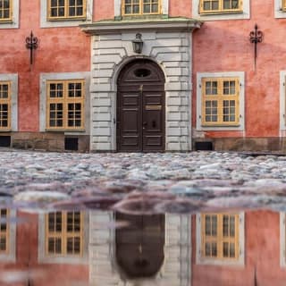 Golden hour photo walk in the heart of Stockholm 8