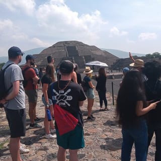 Guided Walking Tour to the Archaeological Zone of Teotihuacán 4