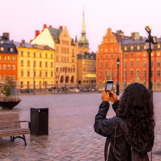 Golden hour photo walk in the heart of Stockholm 9