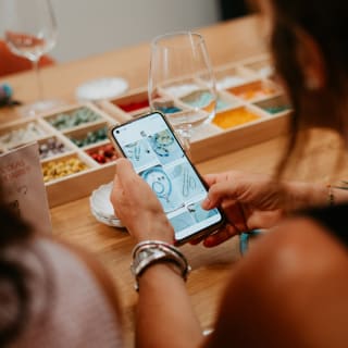 Entre les bijoux et le vin 6