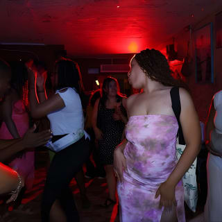 Cartagena:Sunset boat party Caribbean restaurant and Gethsemane tour 5