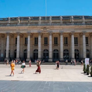 Private Führung in Bordeaux: Erkundungsspiel durch die Altstadt 4