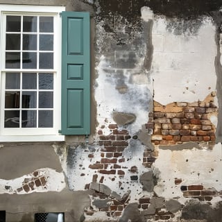 Hidden Alleyways and Historic Sites Small-Group Walking Tour 6