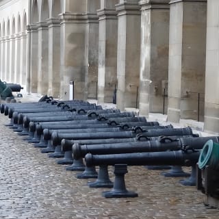 Les Invalides : Napoléon & Visite semi-privée de l'histoire militaire française 4