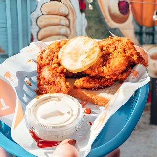Louisville Food and History Walking Tour of NuLu 1
