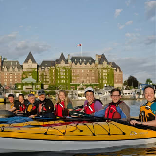 Victoria Harbour Kayak Tour 3