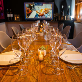 Wine Flight "Whites Beyond Chardonnay" - Miya Wine Bar Moema 2