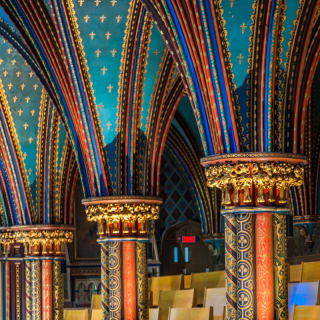 Offre combinée: Visite touristique + L’expérience AURA à la basilique Notre-Dame de Montréal 3
