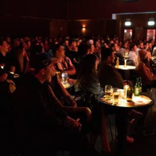Laughter Lounge Ticket - Irlands größter Comedy-Club 13