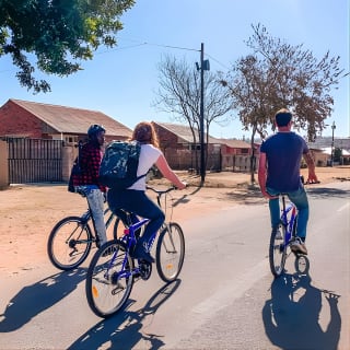 Guided Bicycle Tour of Soweto with Lunch 16