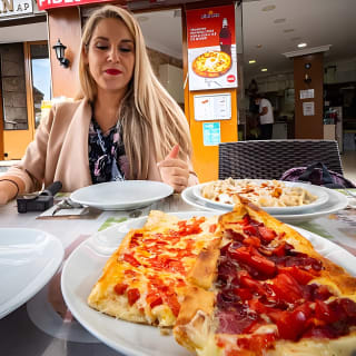 Istanbul Kadikoy Food Tour with 12+ Local Delicacies Tastings 12