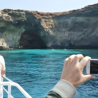 Comino, the BLUE LAGOON & Caves CRUISE 13