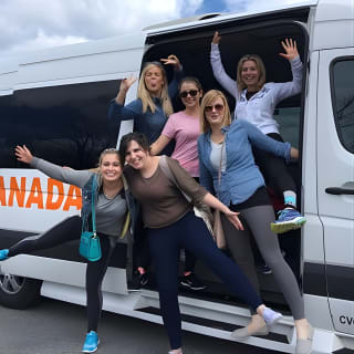 From Toronto: Niagara Falls Day Tour with Optional Boat Cruise 2