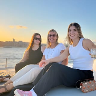Istanbul Bosphorus Sunset Cruise with Wine on a Luxury Yacht 2