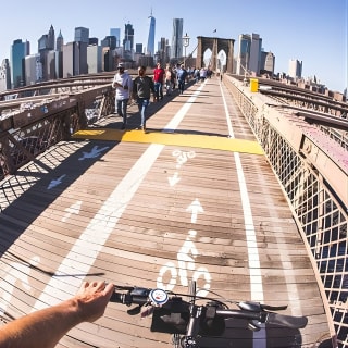 Unusual Brooklyn Bike Tour in French 7