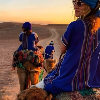 Désert d'Agafay et coucher de soleil à dos de chameau depuis Marrakech 6