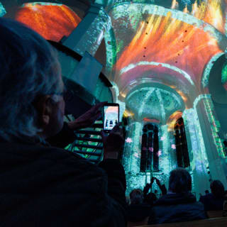 PROJEKTIL presents: ENLIGHTENMENT, eine immersive Lichtshow in Düsseldorf 3