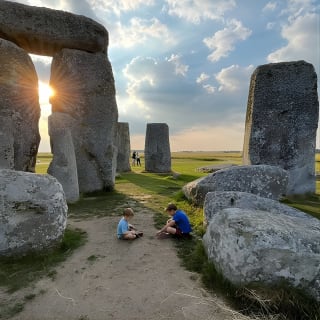 Inner Circle Access of Stonehenge including Bath and Lacock Day Tour from London 2