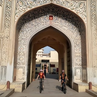 3-Hour Morning Bike Tour of Jaipur 13