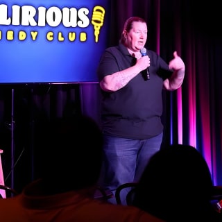 Don Barnhart Brings Nightly Laughter To Delirious Comedy Club 15