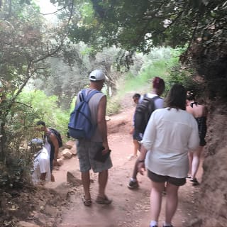 Depuis Marrakech : Excursion d'une journée aux chutes d'eau d'Ouzoud et excursion en bateau 20
