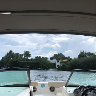 Bénéficiez d'une visite privée en bateau à grande vitesse, style VIP, au cœur de Miami 5