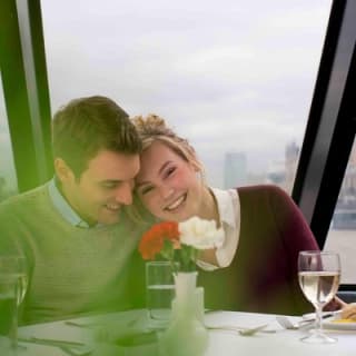 Lunch River Cruise on the Thames with 2-Course Meal 5