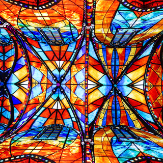 LUMINISCENCE: Sumérgete en los secretos de la Catedral del Buen Pastor 3