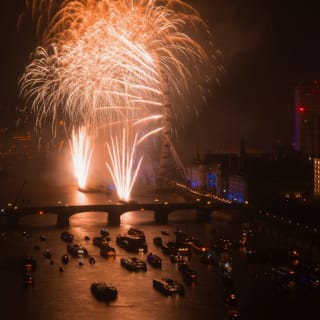 The Ultimate New Year's Eve Experience in the Sky 5