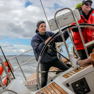 Hobart Sailing Experience 9