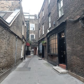 Eine Hälfte des Tages in den versteckten Gassen und Seitengassen Londons 4