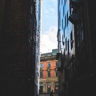 Liverpool Ghost Tour: City Center City Exploration Game 2