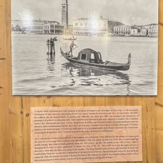 Historic Gondola Shipyard Gallery: Giro turistico con guida + esperienza VR 21