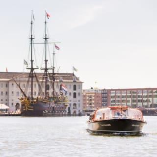 Ámsterdam: Paseo en barco por los canales desde la Estación Central 4