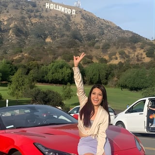Ferrari "California T" Private Tour to Hollywood Sign View Point 3