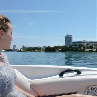 Bénéficiez d'une visite privée en bateau à grande vitesse, style VIP, au cœur de Miami 6