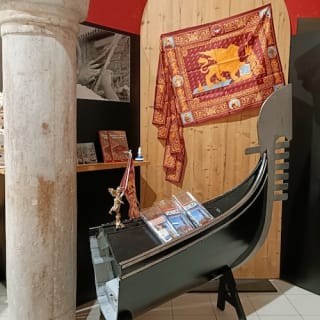 Historic Gondola Shipyard Gallery: Giro turistico con guida + esperienza VR 29