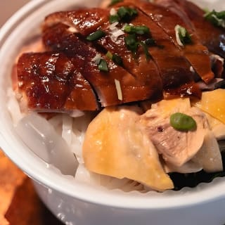 Aberdeen Food Tour | Sampan privato con noodles e cucina galleggiante 1