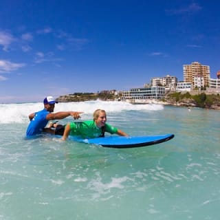 Lezioni di surf sulla spiaggia di Bondi 3