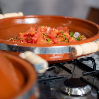 Cours de cuisine marocaine avec visite du marché et repas  8